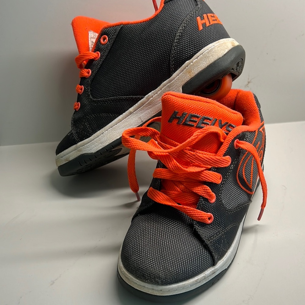 Kids Heelys-Good used condition